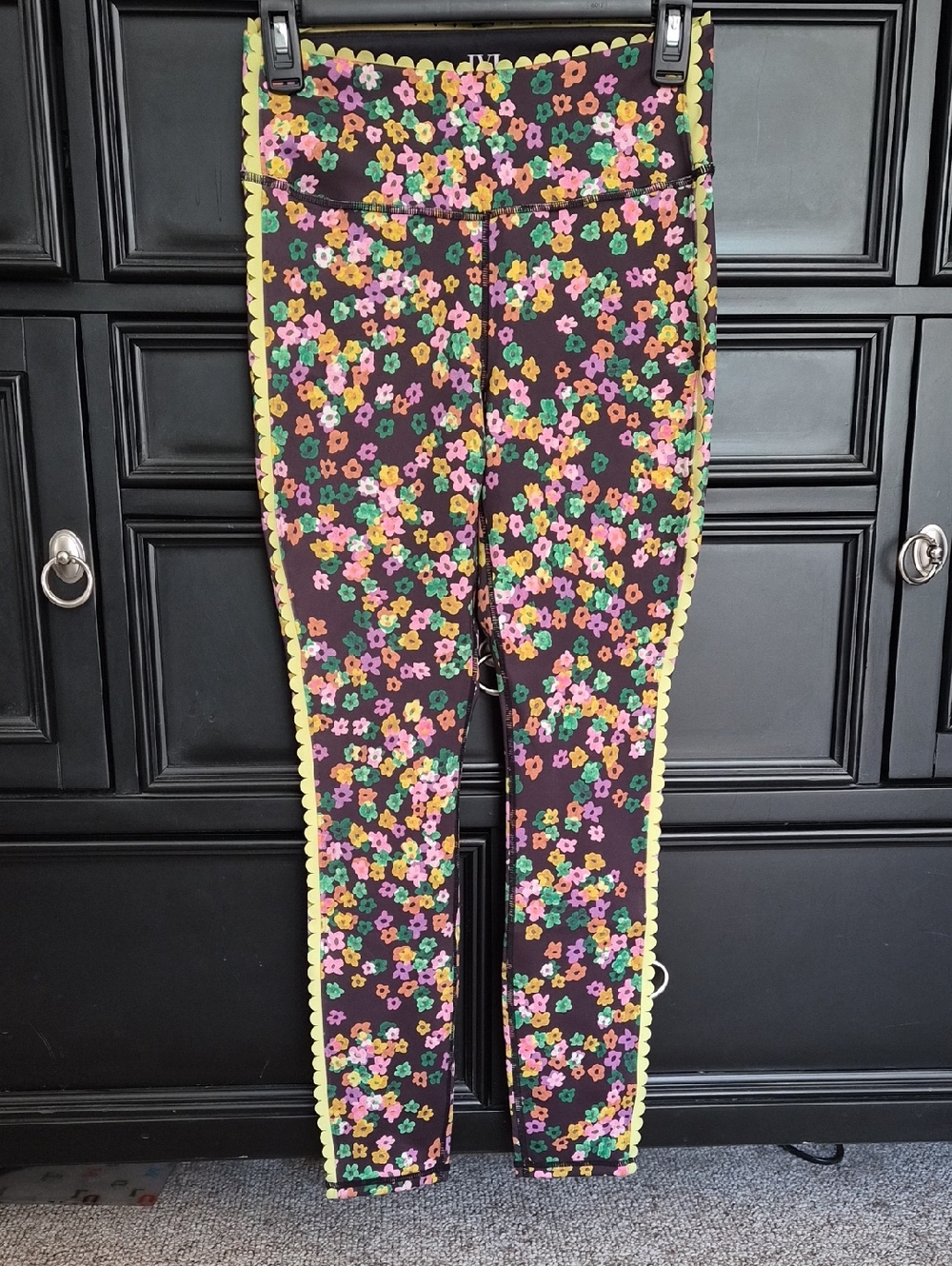 Floral Print Black Leggings with Yellow Scalloped Trim